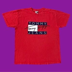Vintage 90s Tommy Hilfiger Tee